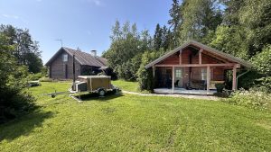 Saunamökkiä ja paljua